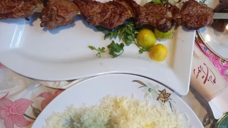 باغ رستوران ارم شاندیز مشهد