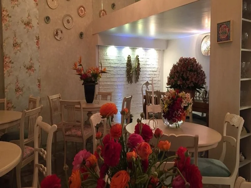 رستوران گیاهی پیور تهران