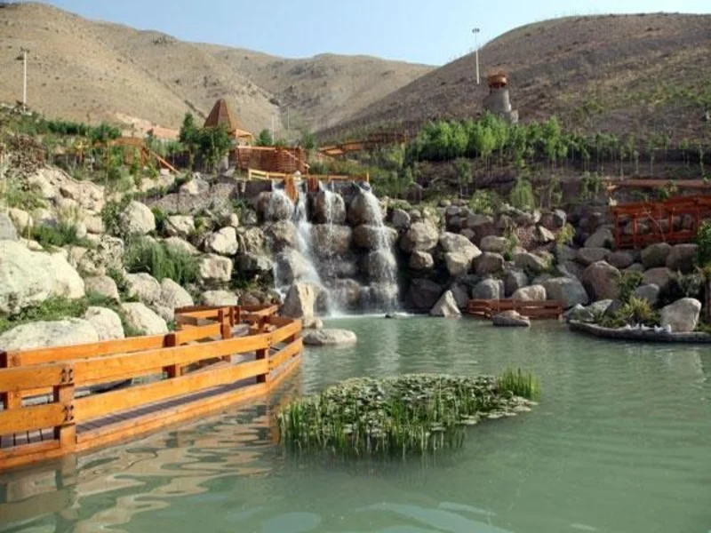 آبشار مصنوعی تهران
