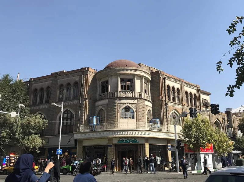بازار شانزلیزه تهران