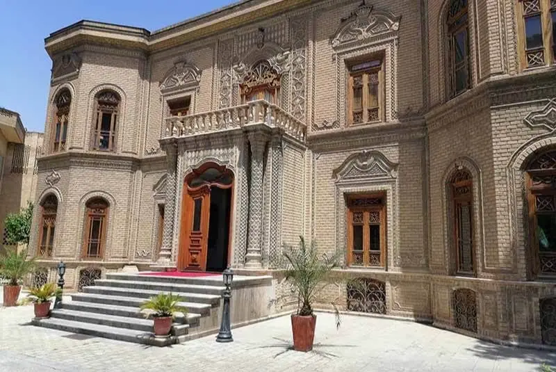 دیدنی‌های مسیر خط دو مترو