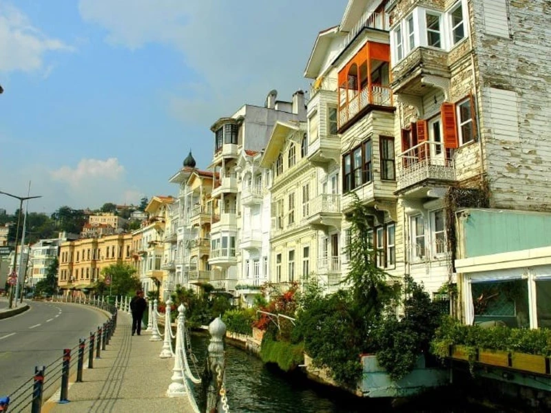 محله آرناووت‌کوی استانبول