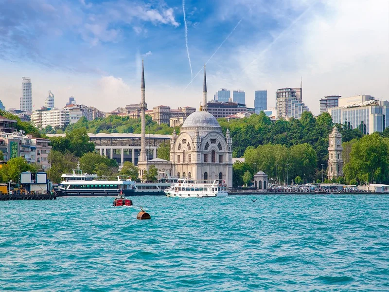 مسجد دولما باغچه استانبول