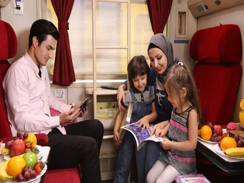 قطار ۴ ستاره غزال رجا