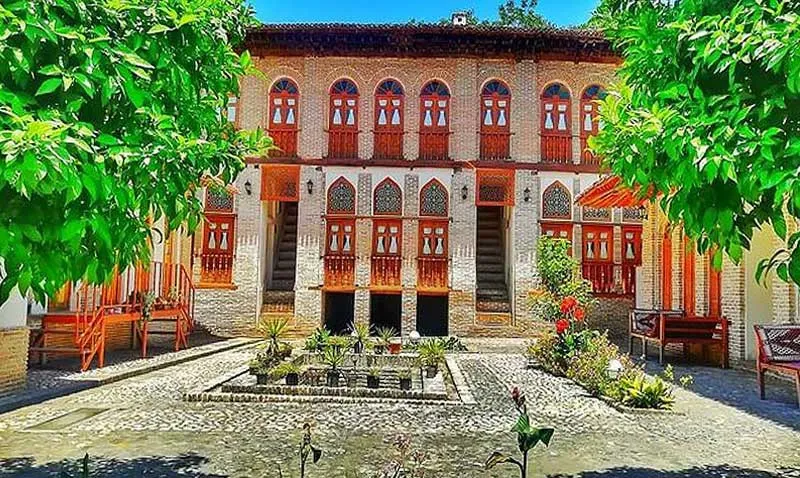 موزه صنایع دستی گرگان