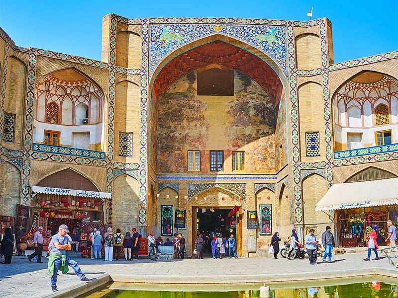 بازار بزرگ اصفهان