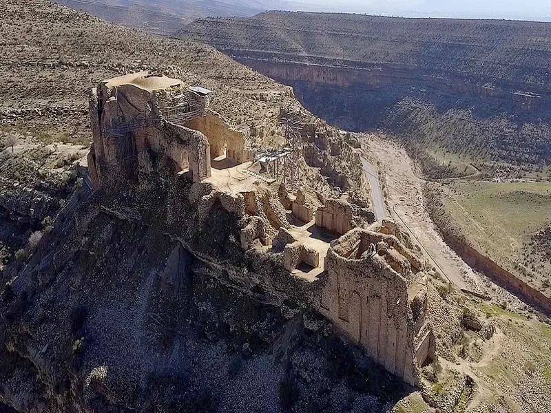 قلعه دختر کرمان