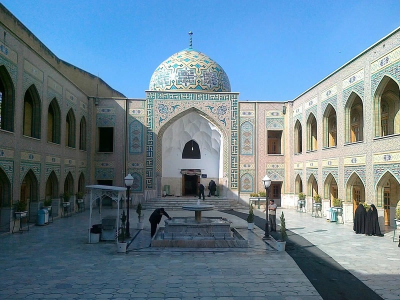 آرامگاه پیر پالاندوز مشهد