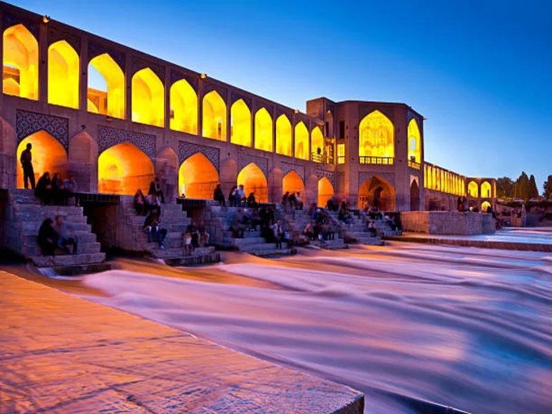 اصفهان در پاییز