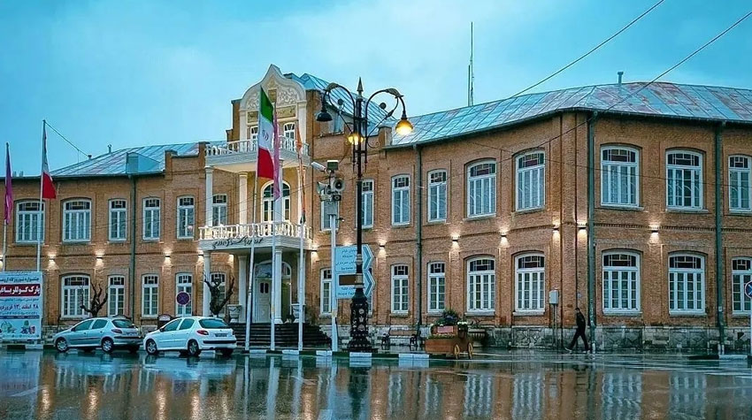 ساختمان شهرداری از بهترین جاهای دیدنی ارومیه
