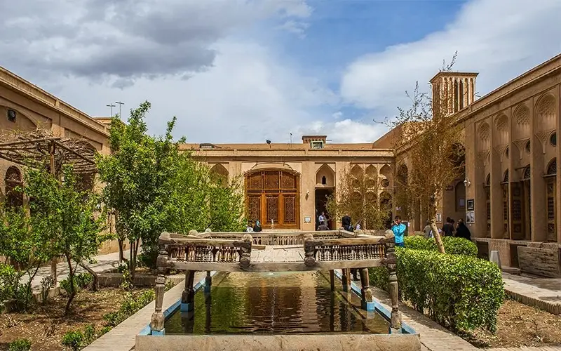خانه صولت یزد