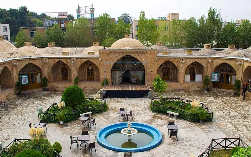کاروانسرای شاهعباسی میبد