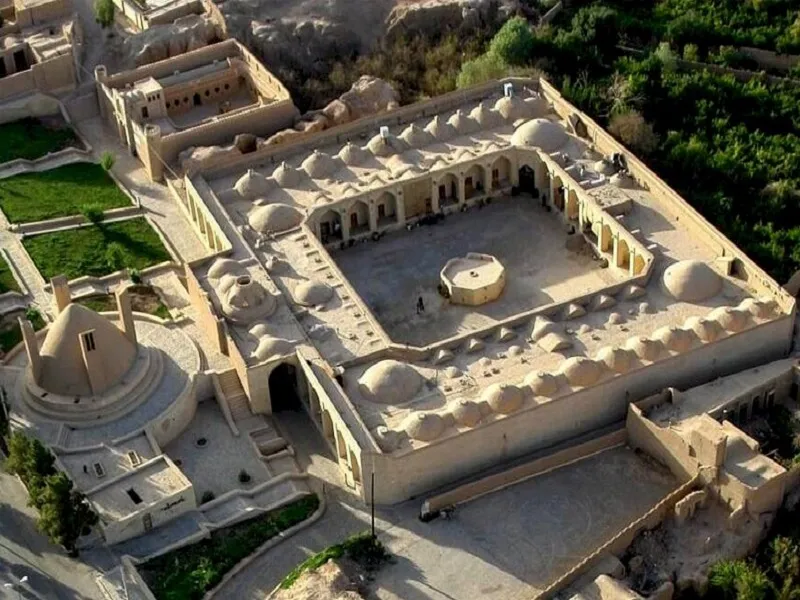کاروانسرای شاه عباسی