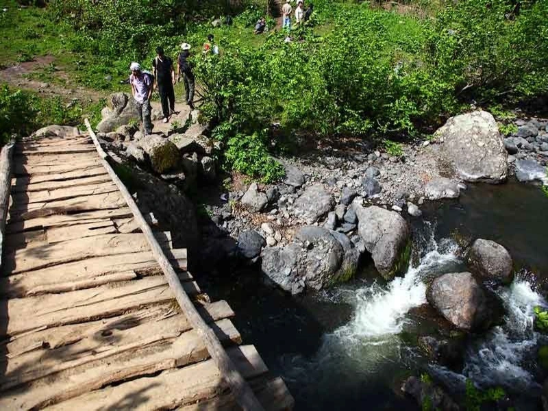 چشمه آبگرم علی‌داشی