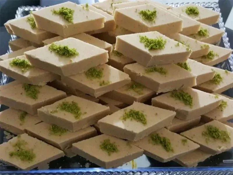 حلوای لوزی همدان