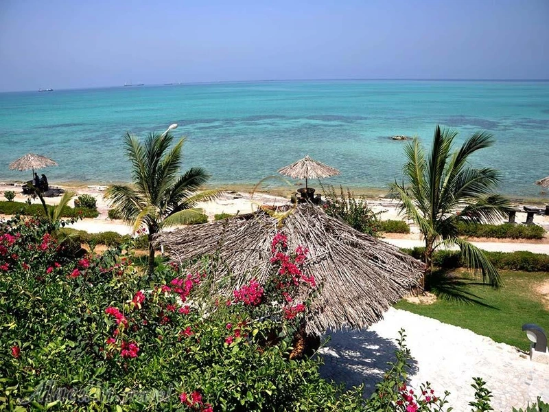 ساحل کلبه هور کیش