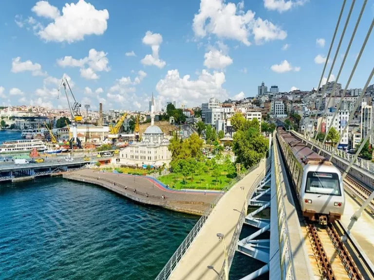 عکس از: سایت guidedistanbultours