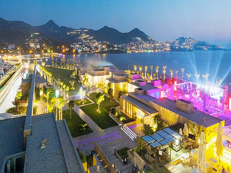 مرکز خرید پالمارینا