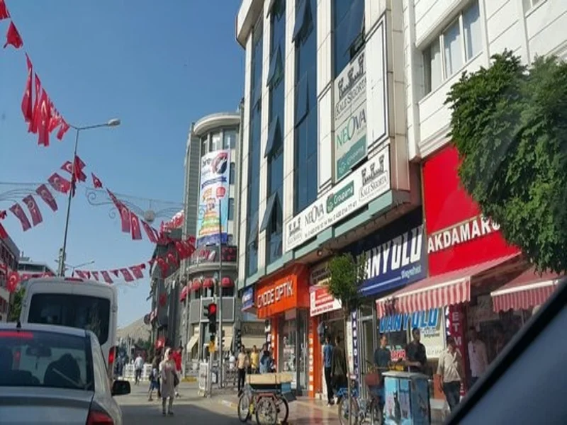 خیابان جمهوریت وان