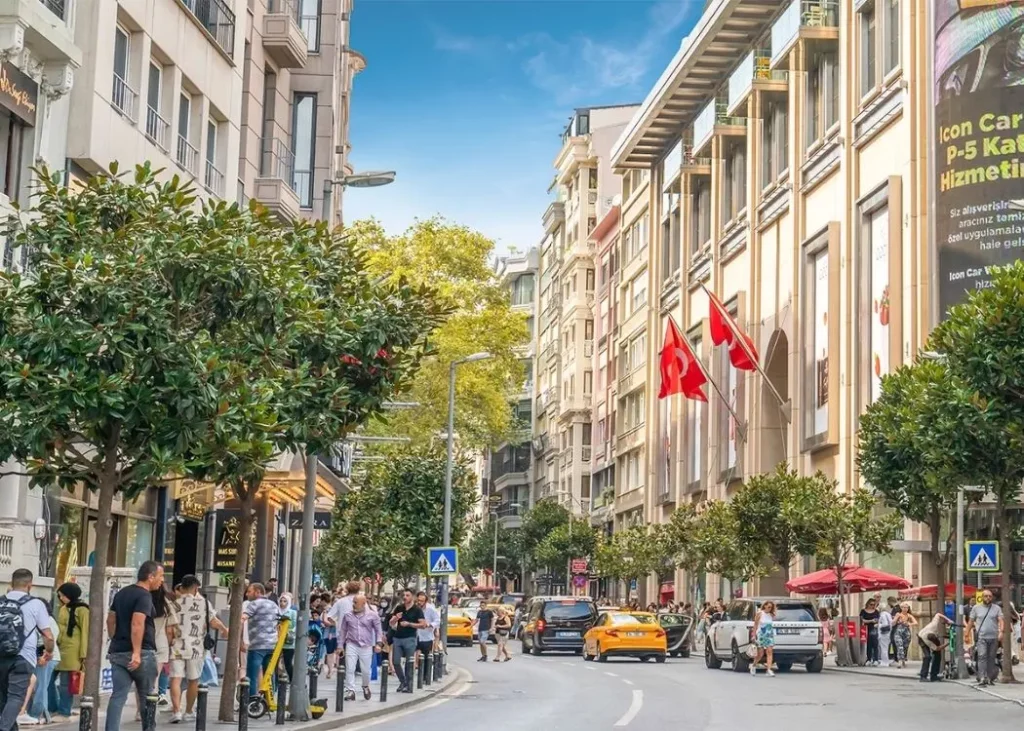 خیابان عبدی ایپکچی استانبول