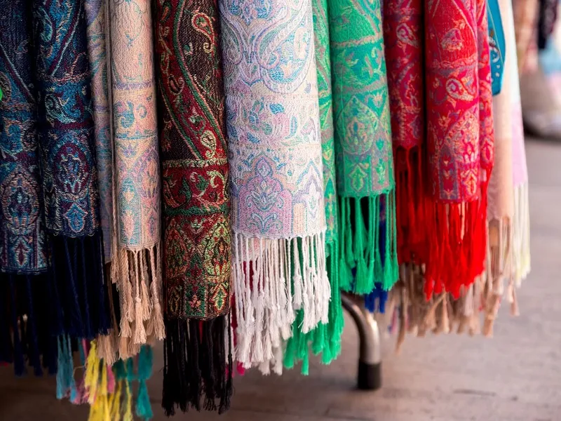 شال‌های پشمی دبی