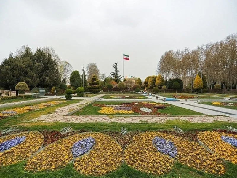 باغ گلها اصفهان