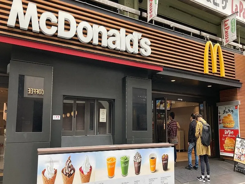 رستوران مکدونالد  در ژاپن