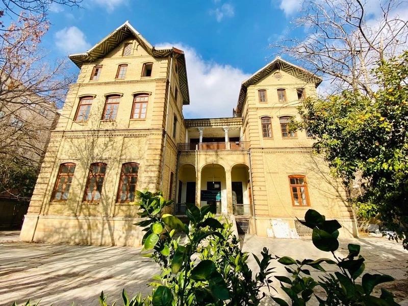 باغ منشیباشی شیراز