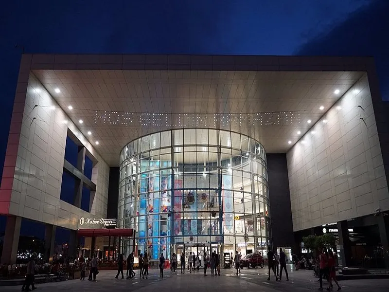 مرکز خرید اوزدیلک آنتالیا