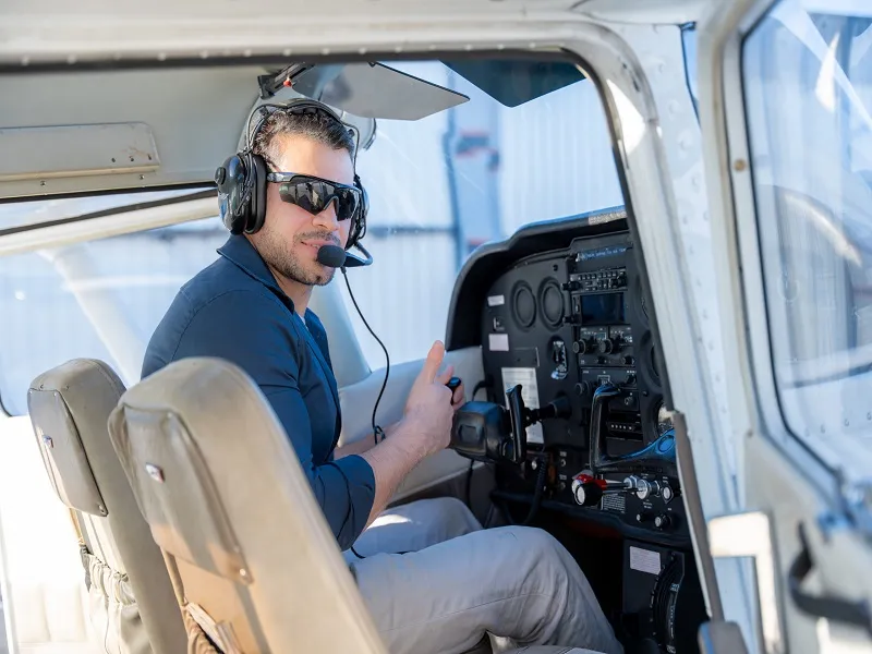 در ایران چگونه خلبان شویم؟