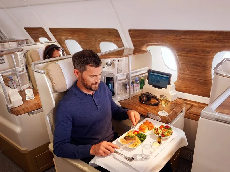 قدرت کیترینگ پروازی امارات