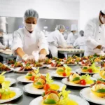 آماده سازی غذا در کترینگ