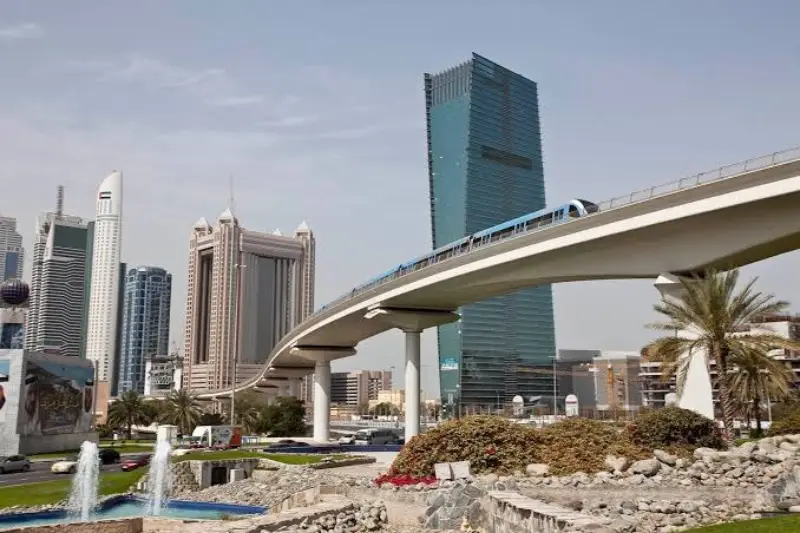 ایستگاه خط قرمز مترو دبی