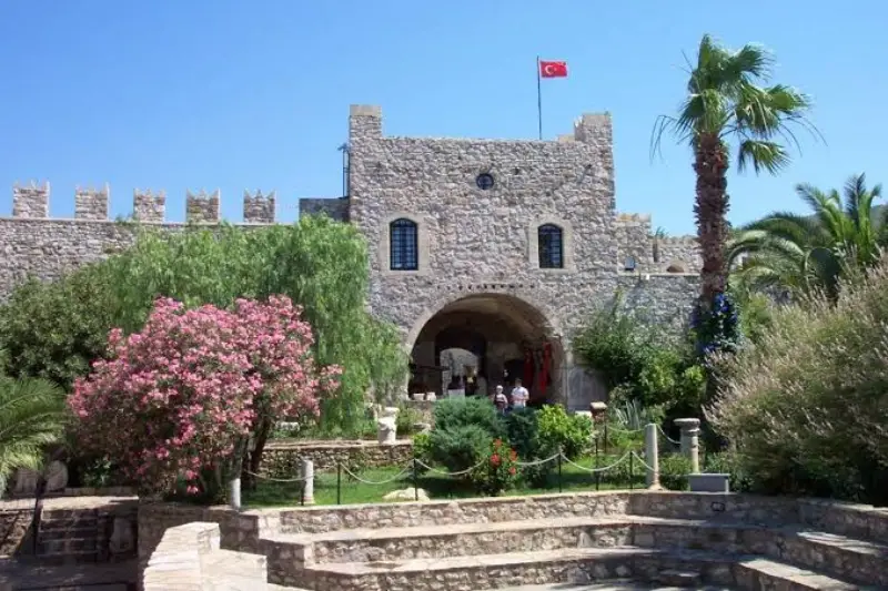 قلعه و موزه مارماریس