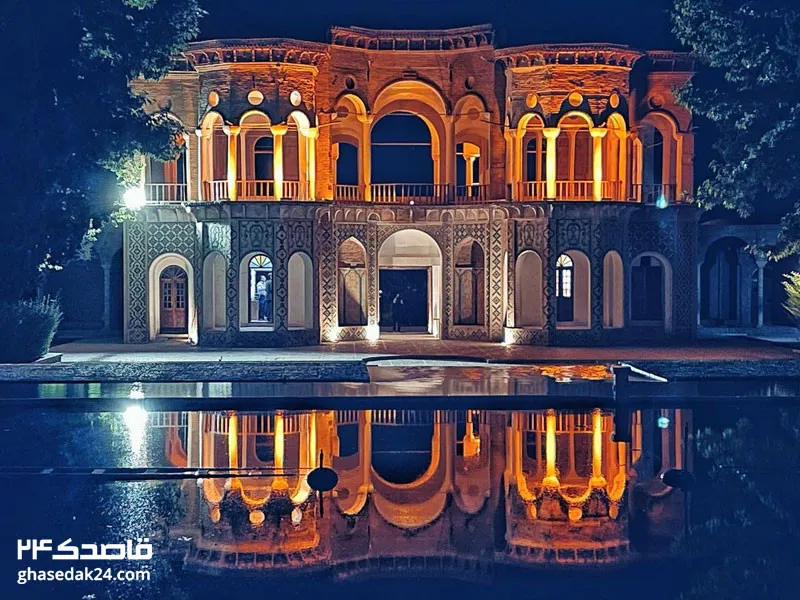 معماری باغ ماهان کرمان
