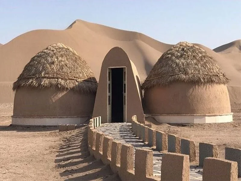 کمپ‌های اطراف کویر یزد