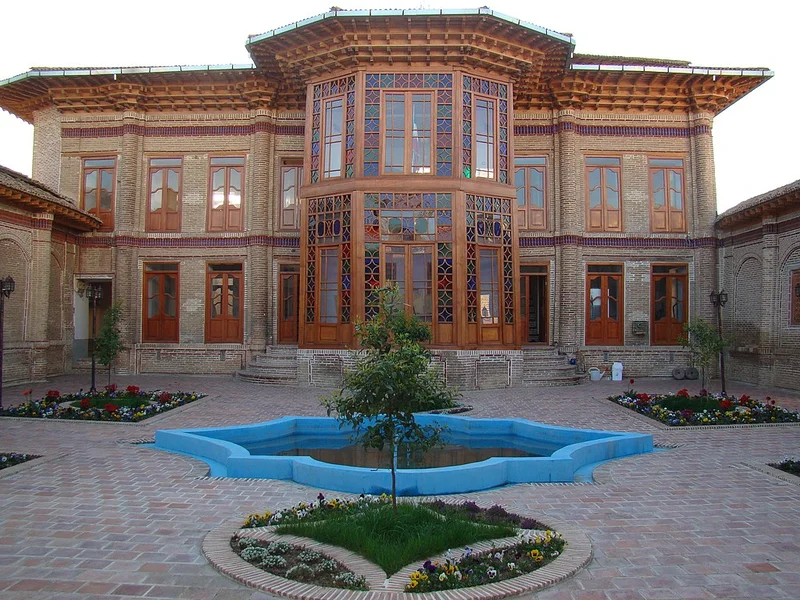 عمارت فاضلی ساری