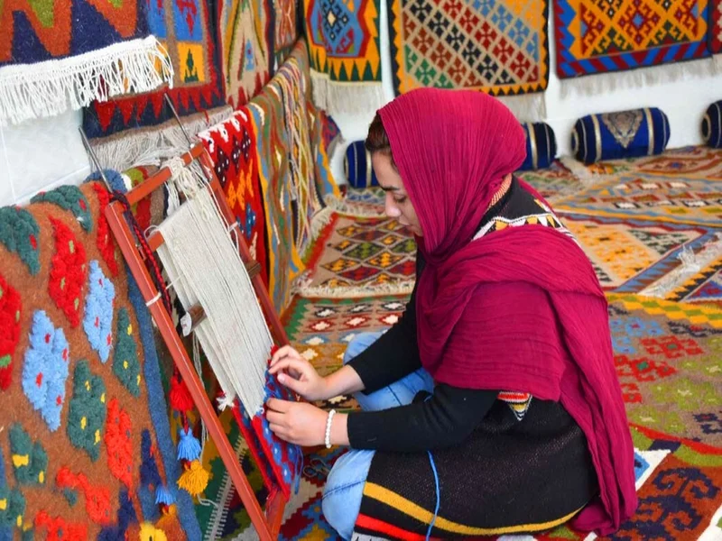زبان و فرهنگ مشهدیها