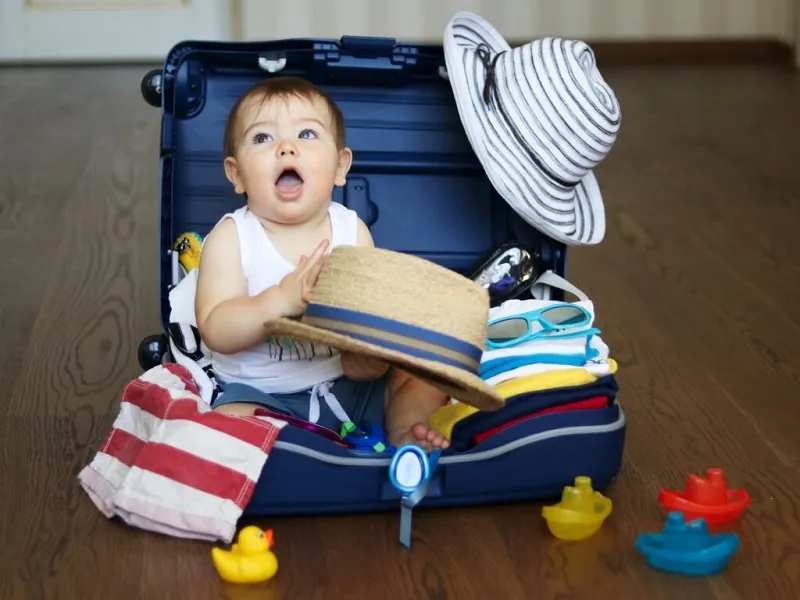 چکلیست والدین برای سفر بدون استرس