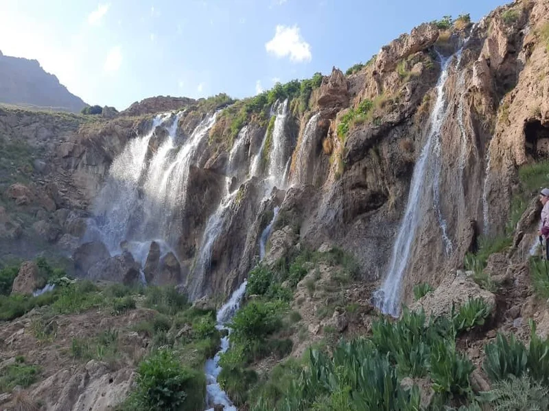 رودخانه‌ها و نهرها