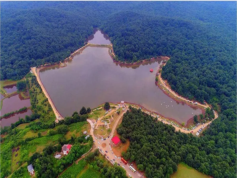 مسیرهای دسترسی به دریاچه سقالکسار