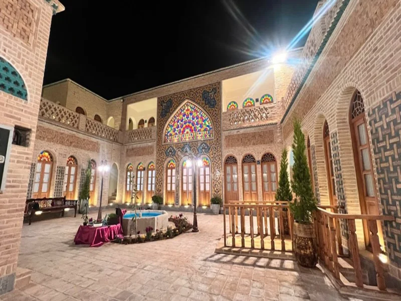 مقایسه هتل‌های شیراز و اصفهان