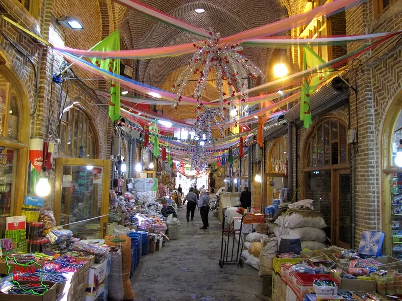 معماری سنتی بازار مطرح