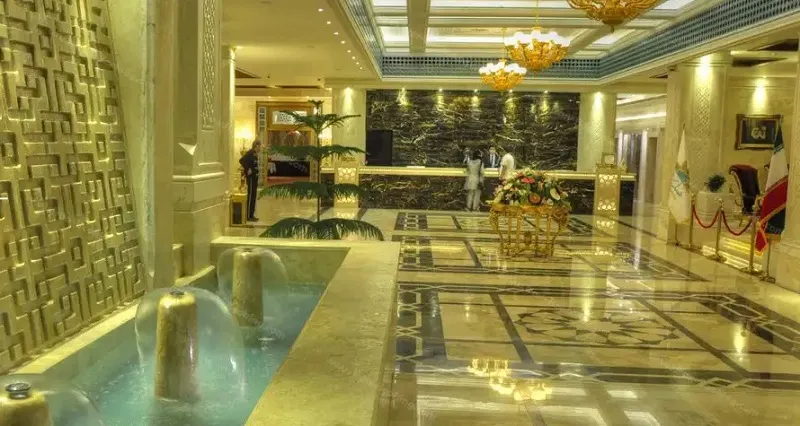 هتل زندیه شیراز