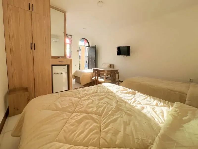 امکانات هتل های یزد برای سالمندان و کودکان