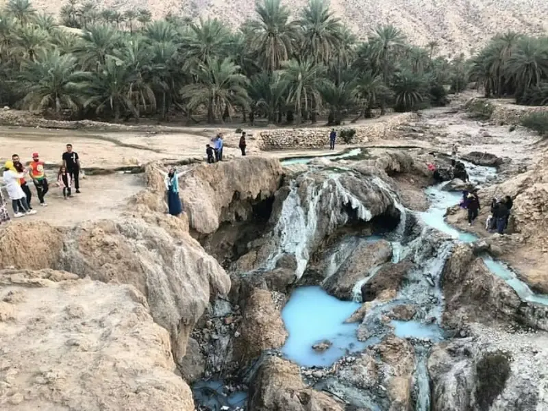 چشمه آبگرم گنو