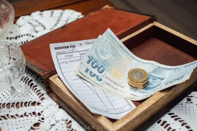 چطور هزینه سفر به ازمیر را کاهش دهیم؟ 