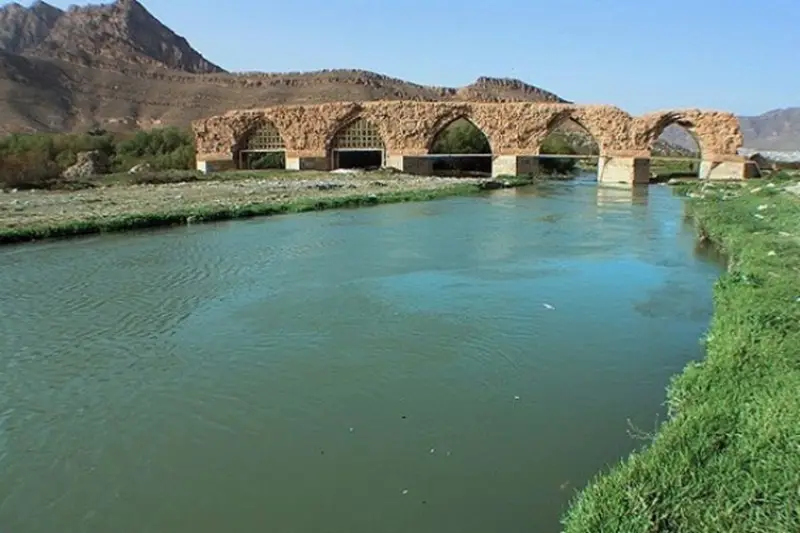 پل شاپوری خرمآباد